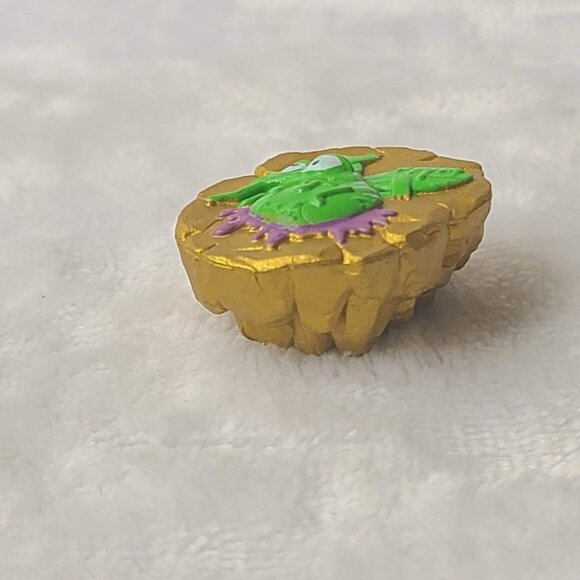 Zuru Smashers Dino Island Mini Figure Gold Mosquito Fossil Toy 1" Series 5 Loose - Picture 5 of 10